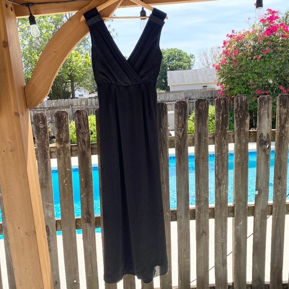 BCBGeneration‎ Maxi Dress V-Neck Pleated Womens 8 Black KYI6M195
